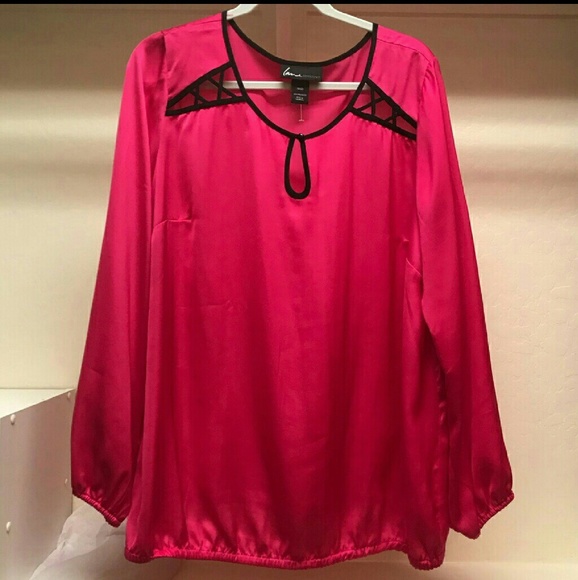 Lane Bryant beautiful blouse. NWOT - Picture 2 of 4